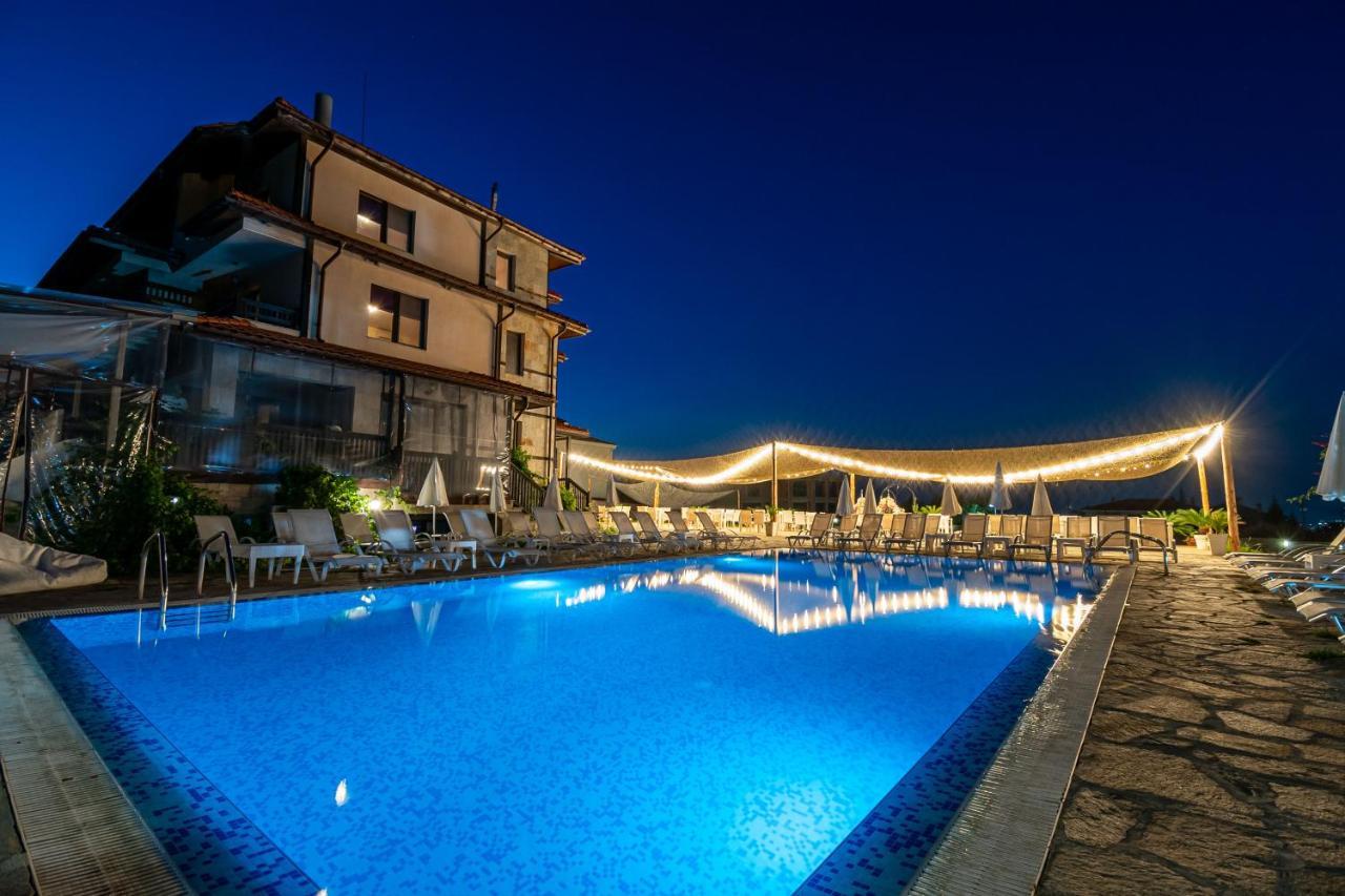 Saint George Mountain Residence Belashtitsa エクステリア 写真