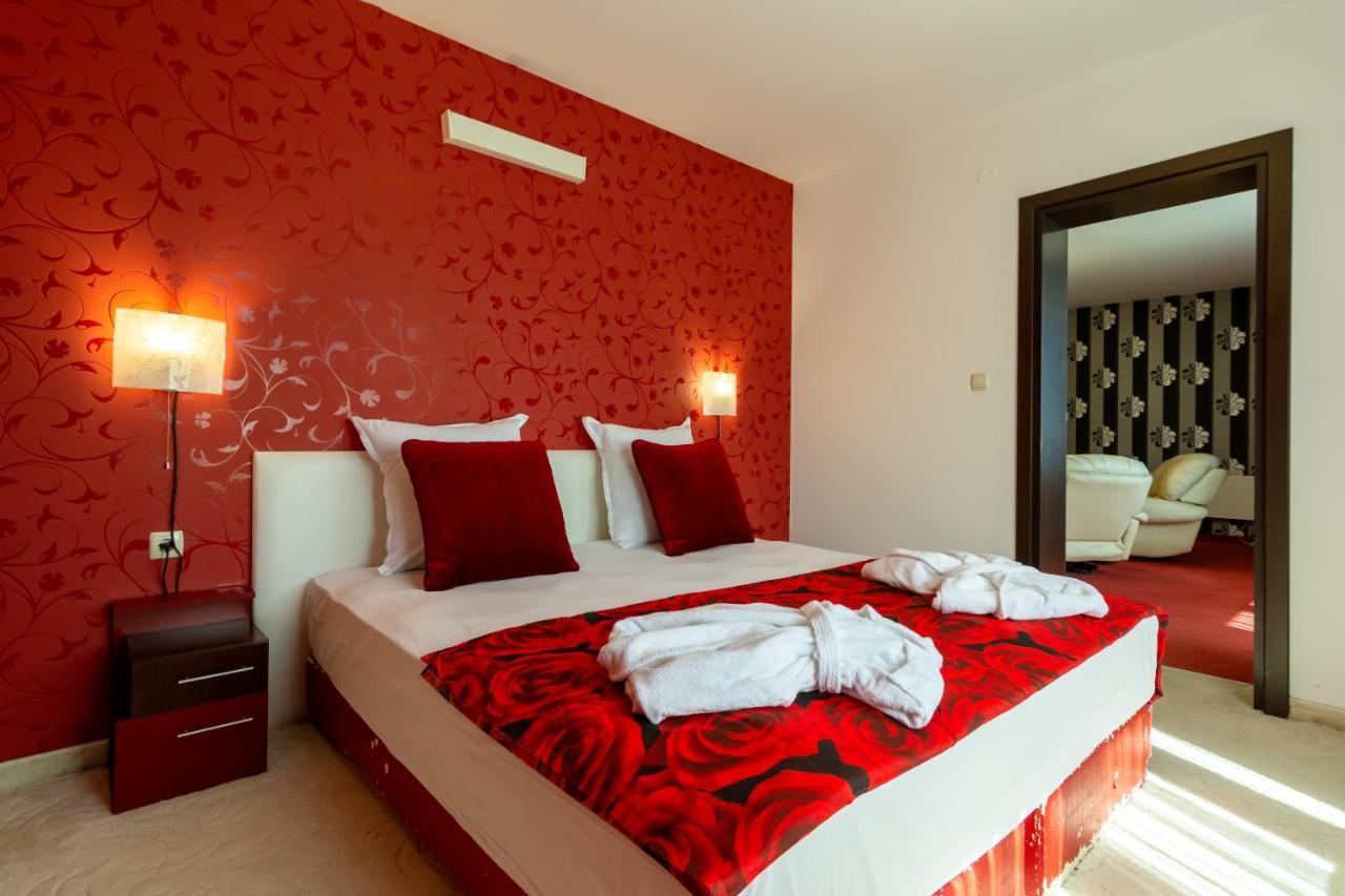 Saint George Mountain Residence Belashtitsa エクステリア 写真